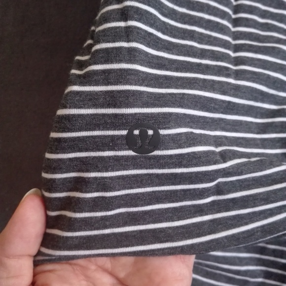 Striped lululemon split top - Picture 4 of 5